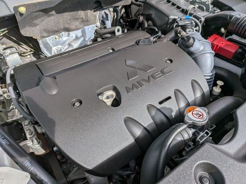 Used 2024 Mitsubishi Outlander Sport SE image 21