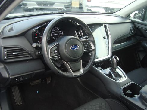 Used 2022 Subaru Legacy Premium AWD/4WD image 9