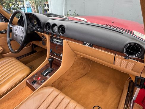 Used 1989 Mercedes-Benz 560 SL image 36