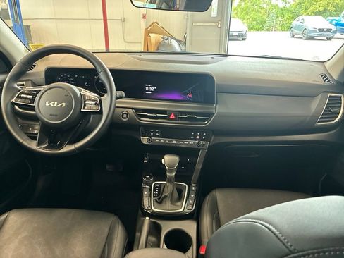 Certified 2026 Kia Seltos EX AWD/4WD image 22