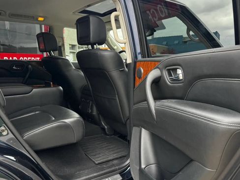 Used 2018 INFINITI QX80 4WD w/ Driver Assistance Package image 18
