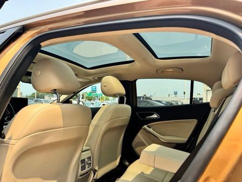 Used 2018 Mercedes-Benz GLA 250 4MATIC image 30
