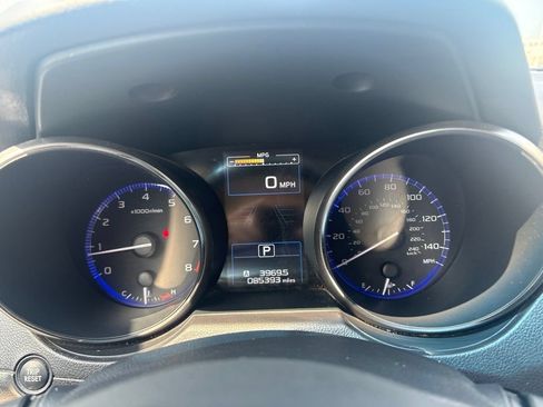 Used 2015 Subaru Legacy 2.5i Premium AWD/4WD image 18