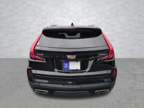 Used 2024 Cadillac XT4 Premium Luxury FWD image 6