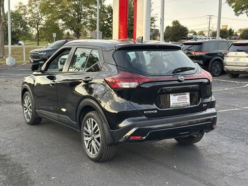 Certified 2023 Nissan Kicks SV image 7