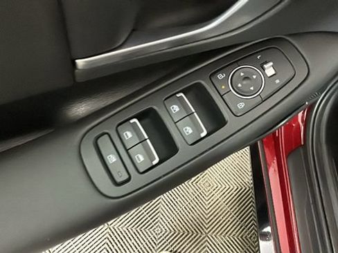 Used 2024 Hyundai Sonata SEL FWD image 11