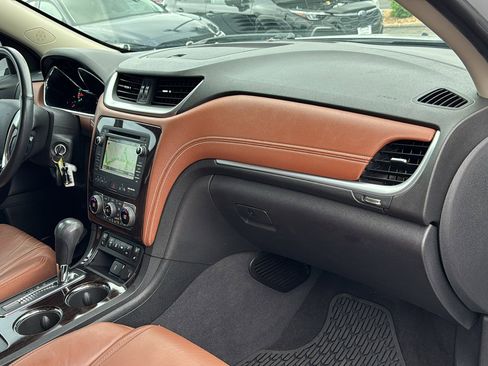 Used 2016 Chevrolet Traverse LTZ FWD image 26
