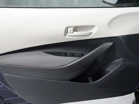 Certified 2025 Toyota Corolla LE FWD image 27