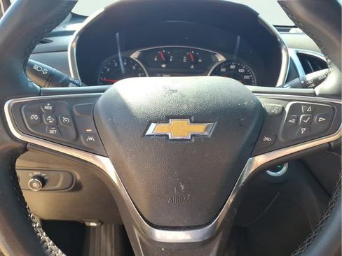 Used 2024 Chevrolet Equinox LT AWD/4WD image 14