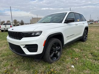 Used 2025 Jeep Grand Cherokee Altitude 360° Tour