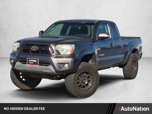 Used 2013 Toyota Tacoma PreRunner w/ TRD Sport Pkg RWD image 1