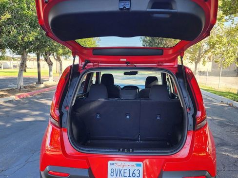 Used 2021 Kia Soul S image 41