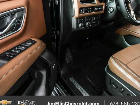 Certified 2023 Chevrolet Tahoe High Country AWD/4WD image 8