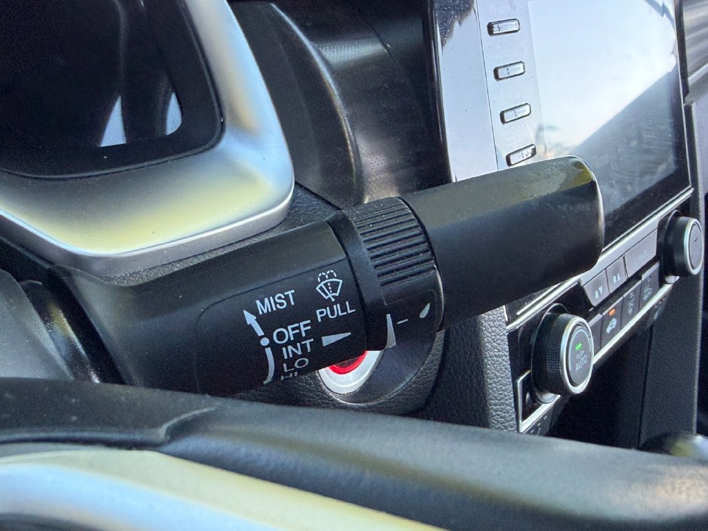 Used 2019 Honda Civic EX-L image 32