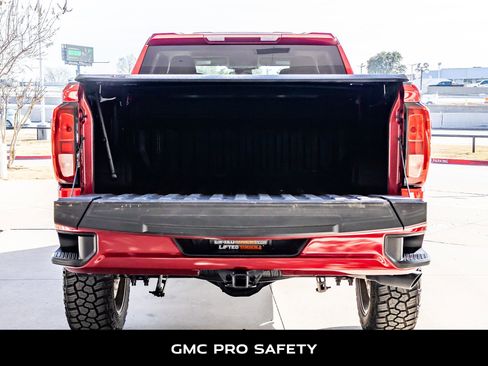 Used 2022 GMC Sierra 1500 Elevation image 8