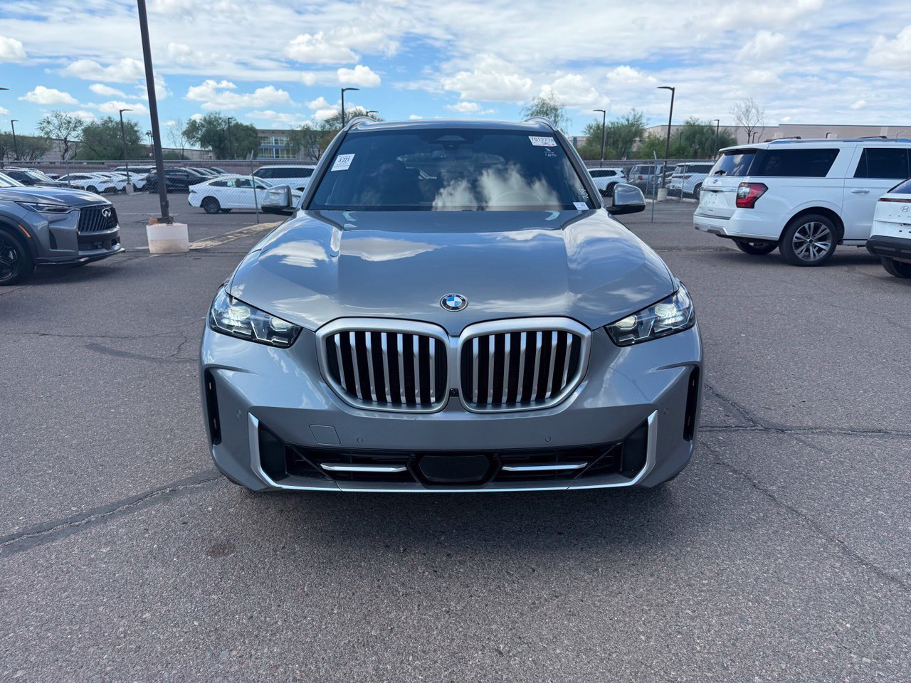 Used 2026 BMW X5 xDrive40i AWD/4WD image 2