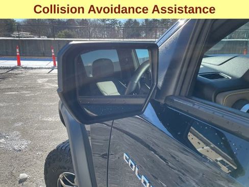 Used 2024 Chevrolet Colorado ZR2 w/ ZR2 Convenience Package III image 8