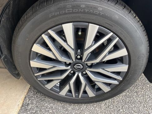 Used 2024 Nissan Altima 2.5 SV image 28