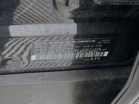 Used 2023 Mitsubishi Outlander SEL FWD image 34