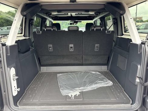 New 2026 Ford Bronco Badlands AWD/4WD image 13