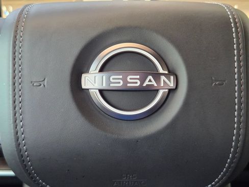 Used 2025 Nissan Armada Platinum Reserve AWD/4WD image 25