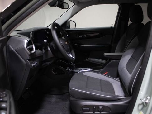 New 2026 Chevrolet TrailBlazer LT w/ Convenience Package AWD/4WD image 17