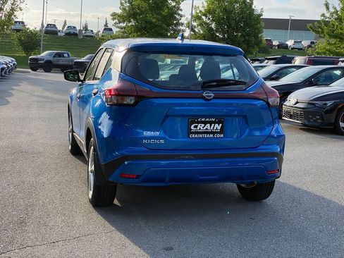 Used 2025 Nissan Kicks Play S FWD image 5