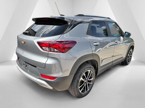 Used 2025 Chevrolet TrailBlazer LT FWD image 7