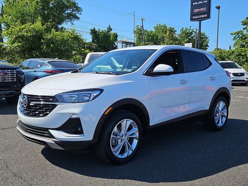 Certified 2023 Buick Encore GX Preferred w/ Cold Weather Comfort Package AWD/4WD image 3