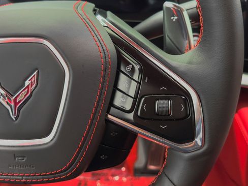 Used 2024 Chevrolet Corvette Stingray Premium Conv w/ Z51 Performance Package image 37