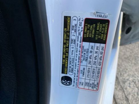 Used 2023 MAZDA MAZDA3 2.5 Turbo Sedan w/Premium Plus image 27