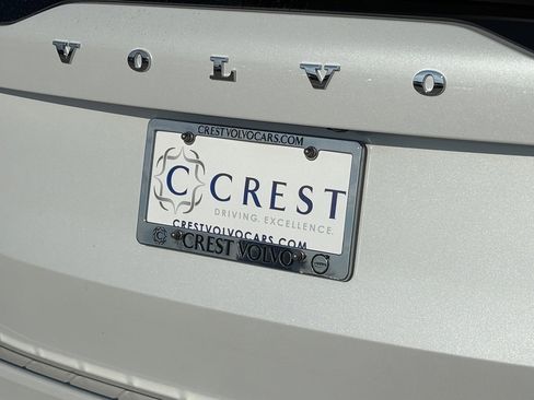 New 2026 Volvo XC90 B6 Plus w/ Protection Package Premier image 7