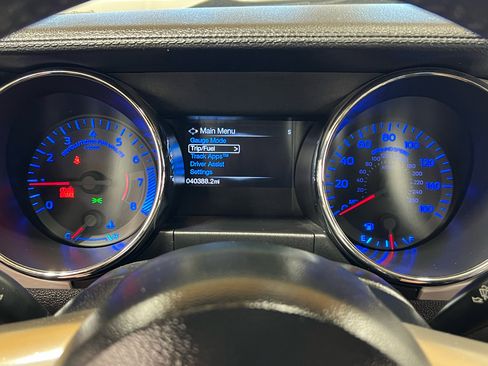 Used 2016 Ford Mustang GT Premium image 15