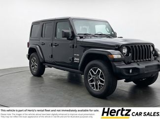 Used 2025 Jeep Wrangler Sahara video 1