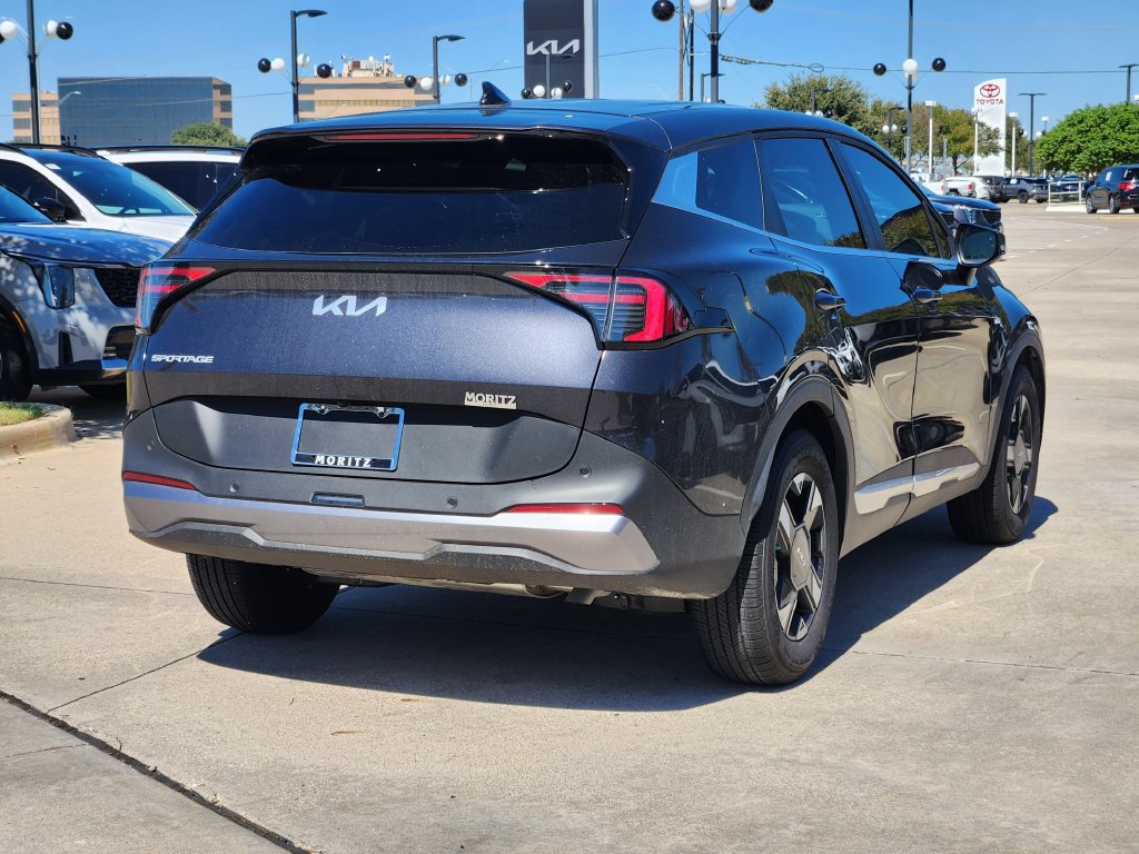 New 2026 Kia Sportage LX w/ LX Convenience Package FWD image 4