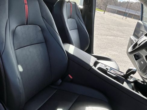 New 2026 Nissan Sentra SR w/ SR Premium Package FWD image 17