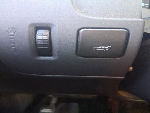 Used 2012 Ford Flex SEL w/ Equipment Group Order Code image 39