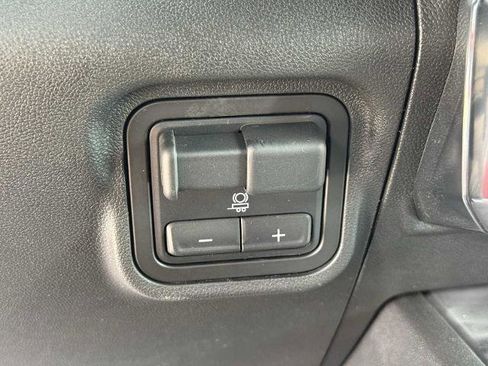 New 2026 GMC Hummer EV 2X image 8