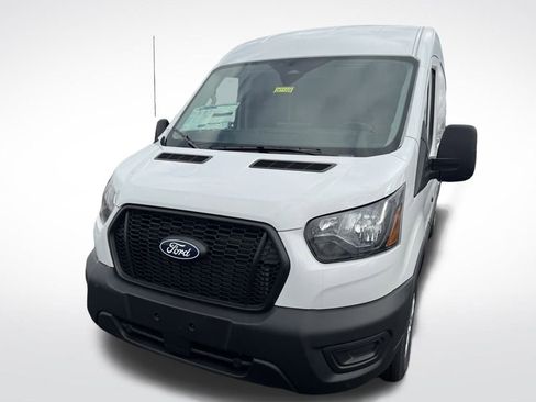 New 2026 Ford Transit 250 148 Medium Roof image 9