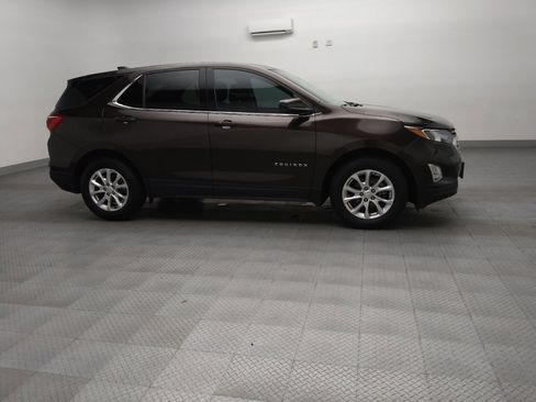 Used 2020 Chevrolet Equinox LT FWD image 11
