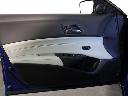 Certified 2017 Acura ILX FWD image 22