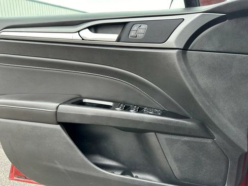 Used 2014 Ford Fusion Titanium FWD image 15