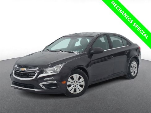 Used 2016 Chevrolet Cruze LT image 1