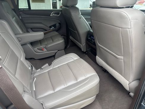 Used 2019 GMC Yukon Denali w/ Denali Ultimate Package AWD/4WD image 18