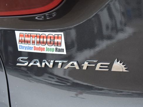 Used 2021 Hyundai Santa Fe SEL w/ Convenience Package image 18