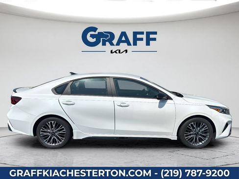 Used 2023 Kia Forte GT-Line FWD image 9