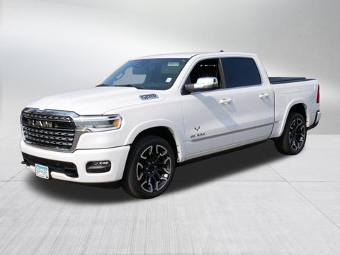 Used 2025 RAM 1500 Limited AWD/4WD image 3
