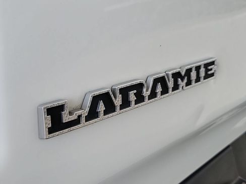 Used 2022 RAM 1500 Laramie w/ Sport Appearance Package AWD/4WD image 7