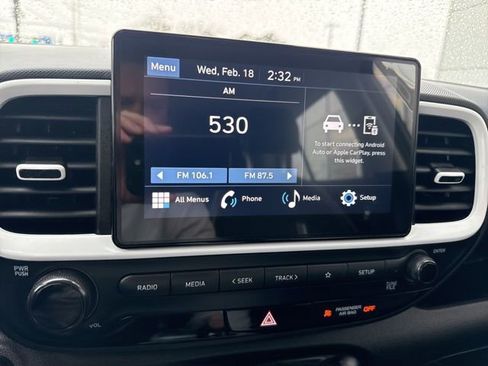 Used 2026 Hyundai Venue SEL image 29