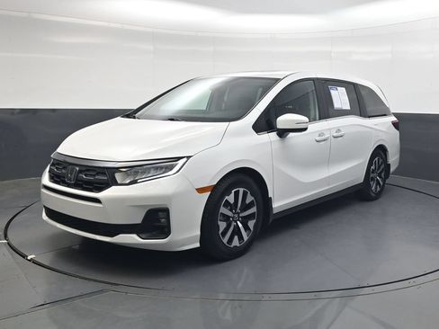Used 2025 Honda Odyssey EX-L image 8